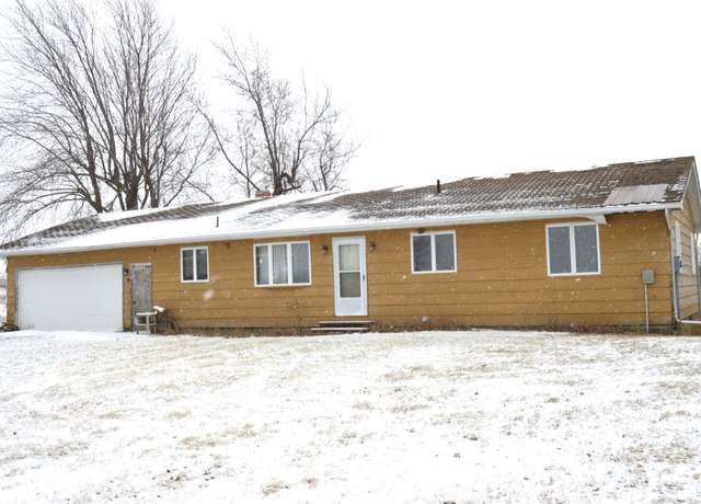 Property at 1902 62nd St Dr, Garrison, IA 52229, 3 beds, 1 bath