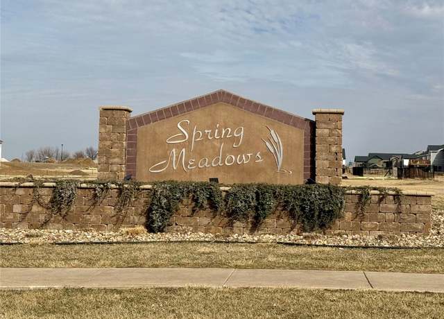 Property at 523 Spring Meadow Dr NE, Mt Vernon, IA 52314