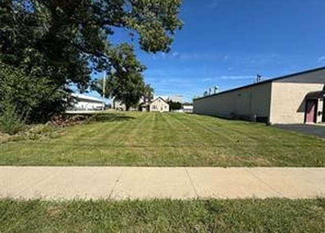 Property at 2908 5th Ave, Marion, IA 52302