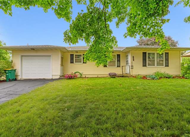 Property at 409 2nd St, Atkins, IA 52206, 2 beds, 2 baths