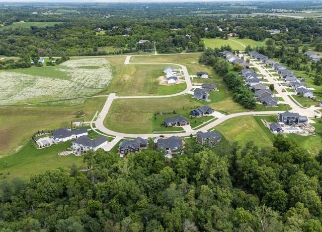 Property at 3676 Mclain Way, Hiawatha, IA 52233