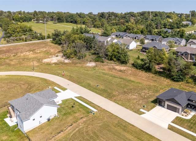 Property at 3669 Mclain Way, Hiawatha, IA 52233