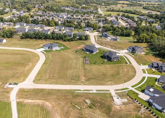 Property at 3551 Mclain Way, Hiawatha, IA 52233