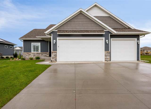 Property at 4314 Hastings Dr, Marion, IA 52302, 3 beds, 2 baths