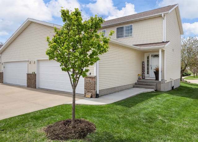 Property at 5901 Muirfield Dr Dr SW #4, Cedar Rapids, IA 52404, 3 beds, 2.5 baths