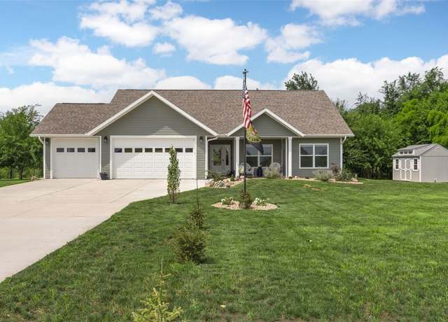 Property at 8063 218th Ave, Martelle, IA 52305, 3 beds, 2 baths