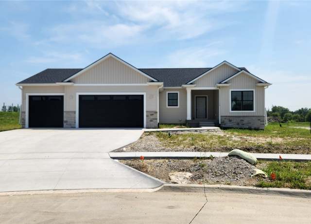 Property at 1089 Archer Dr, Marion, IA 52302, 4 beds, 3 baths
