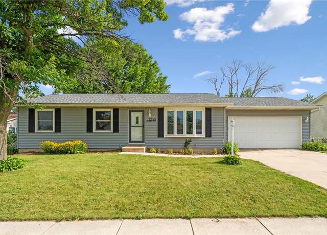Property at 2230 Clark Avenue Ave, Marion, IA 52302, 3 beds, 2 baths