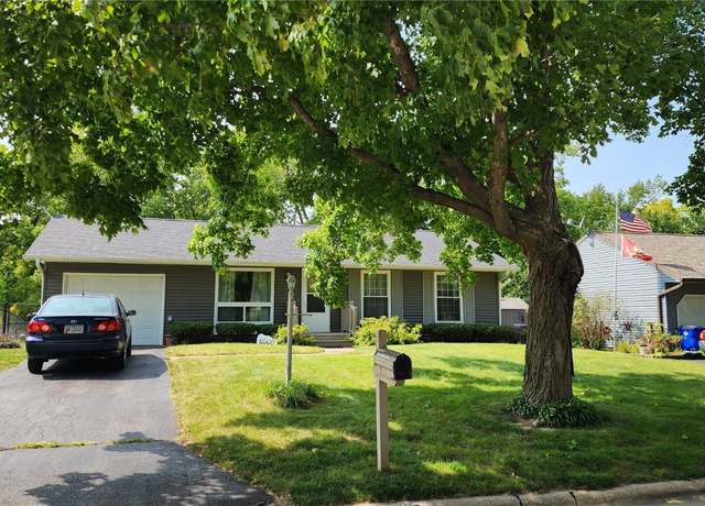 Property at 6505 Brookview Lane Ln, Cedar Rapids, IA 52402, 3 beds, 1.5 baths