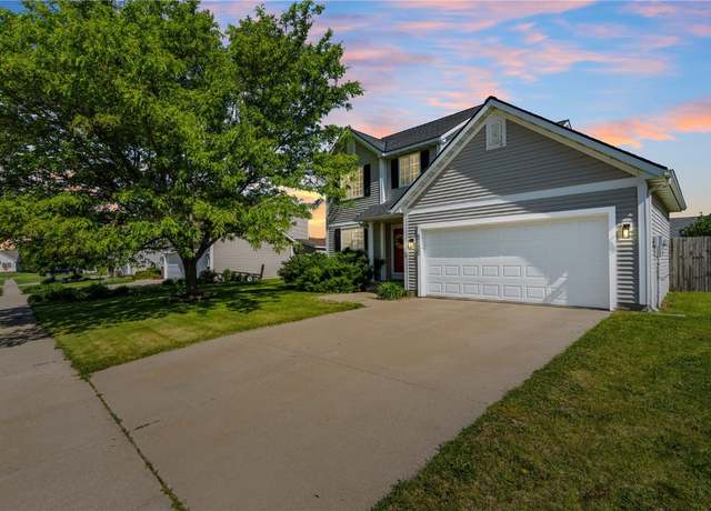 Property at 5150 Prairie Ridge Dr, Marion, IA 52302, 3 beds, 2.5 baths