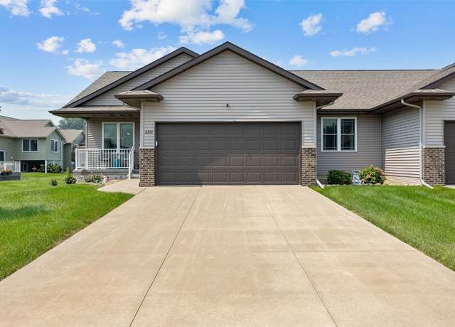 Property at 2103 Snapdragon Cir SW, Cedar Rapids, IA 52404, 3 beds, 3 baths