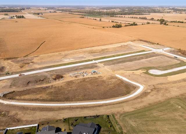 Property at 730 17th Ave S, Mt Vernon, IA 52314
