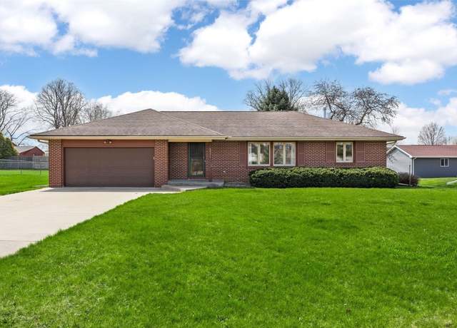 Property at 4412 H St, Amana, IA 52203, 3 beds, 2 baths