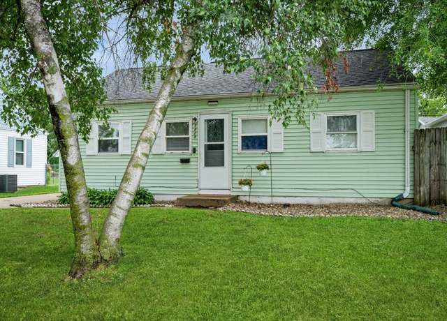 Property at 1429 Staub Ct NE, Cedar Rapids, IA 52402, 3 beds, 1 bath