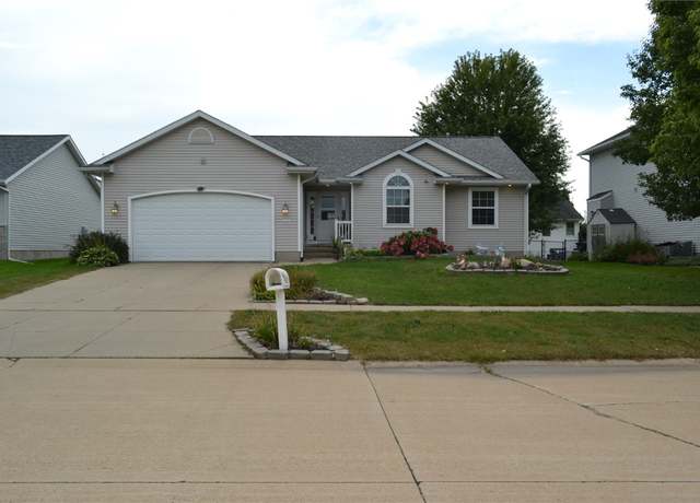 Property at 1127 Tiara Dr NE, Cedar Rapids, IA 52402, 4 beds, 3 baths