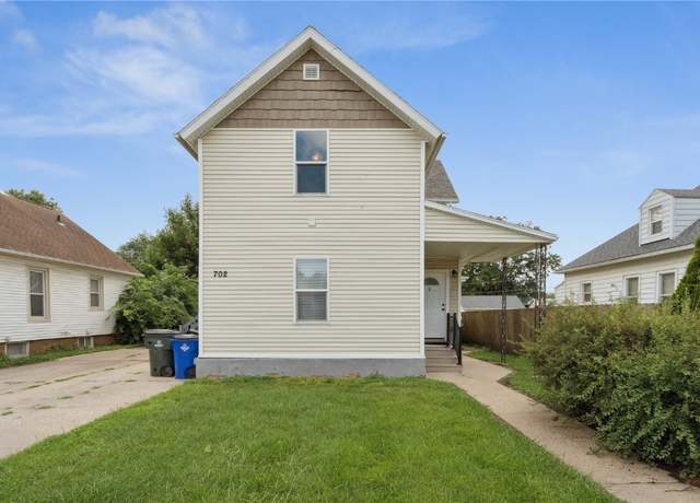Property at 702 9th St St SW, Cedar Rapids, IA 52404