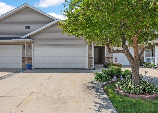 Property at 307 Windflower Ln Ln Unit C, Solon, IA 52333, 3 beds, 2.5 baths