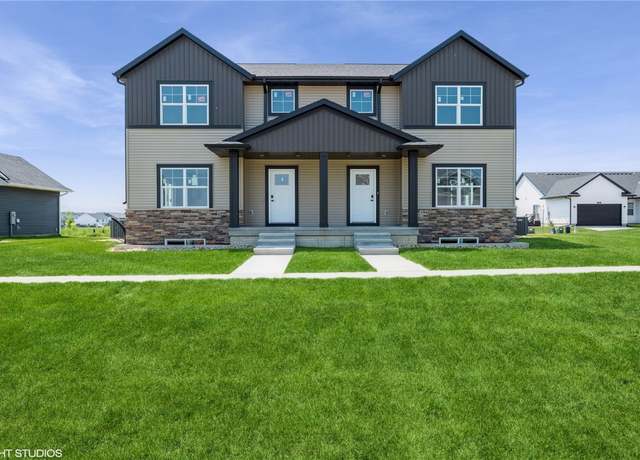 Property at 2390 Bluegrass St, Marion, IA 52302, 2 beds, 2.5 baths