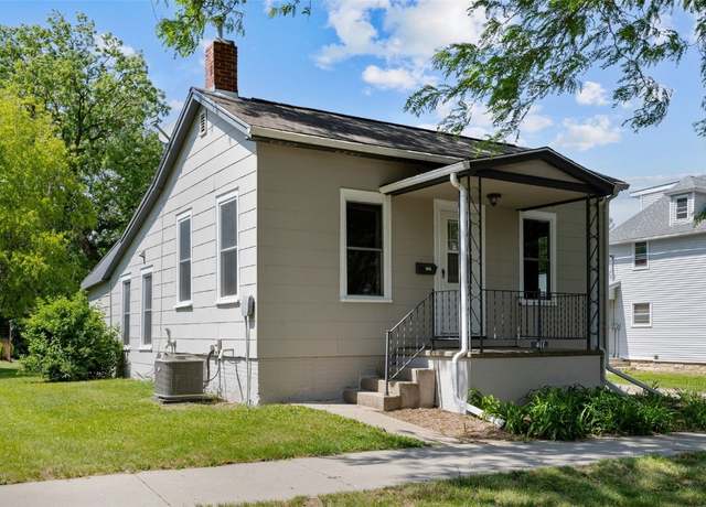 Property at 411 Second Ave NW, Mt Vernon, IA 52314, 2 beds, 1 bath