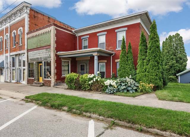 Property at 111 E 1st St, Mechanicsville, IA 52306, 3 beds, 1.5 baths