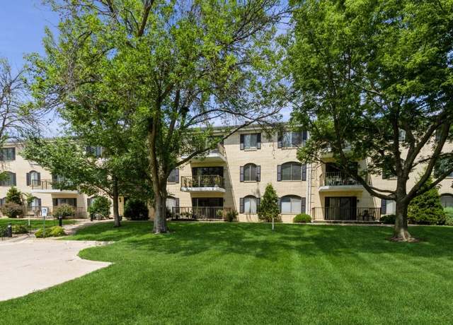 Property at 2135 1st Ave SE #125, Cedar Rapids, IA 52402, 2 beds, 2 baths