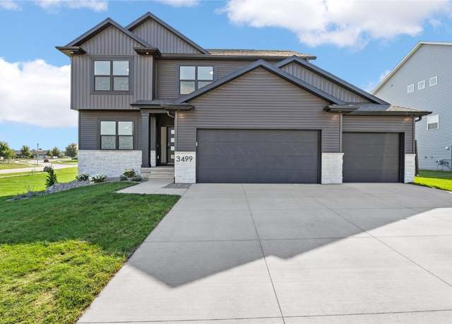 Property at 8901 Zeppelin Ave NE, Cedar Rapids, IA 52402, 5 beds, 3.5 baths