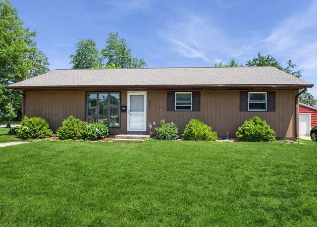Property at 4524 Benton St, Cedar Rapids, IA 52402, 3 beds, 1 bath