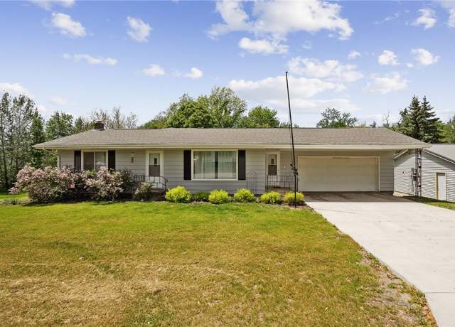 Property at 75 Jefferson Ave SW, Swisher, IA 52238, 3 beds, 1.5 baths
