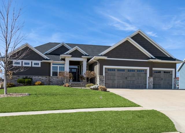 Property at 533 Eastview Ave, Marion, IA 52302, 5 beds, 3.5 baths
