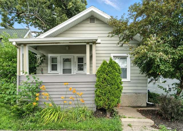 Property at 420 16th St NE, Cedar Rapids, IA 52402, 2 beds, 1 bath