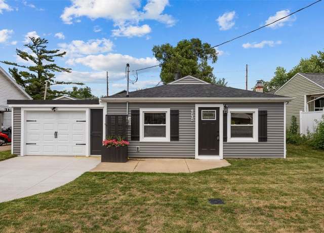 Property at 6404 Parkview Ave, Cedar Rapids, IA 52403, 2 beds, 1 bath