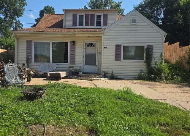 Property at 418 21st St NE, Cedar Rapids, IA 52402, 4 beds, 1.5 baths
