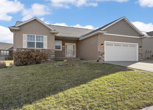 Property at 2501 Prairie Walk Dr NW, Cedar Rapids, IA 52405, 4 beds, 3 baths