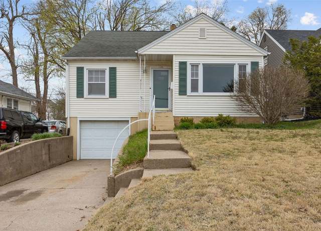 Property at 1928 A Ave NE, Cedar Rapids, IA 52402, 3 beds, 1.5 baths