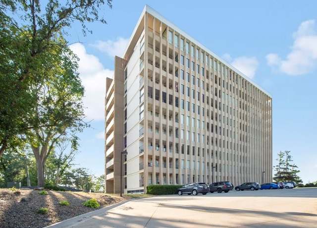 Property at 2222 1st Ave NE #708, Cedar Rapids, IA 52402, 2 beds, 2 baths