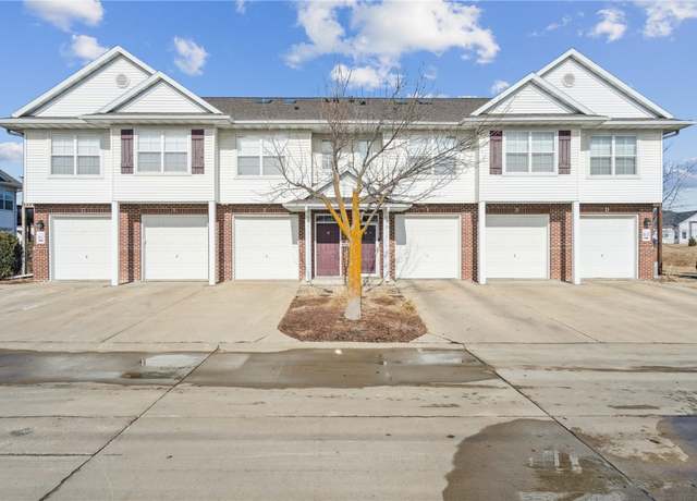 Property at 4502 1st Ave NW Unit A, Cedar Rapids, IA 52405, 2 beds, 2 baths