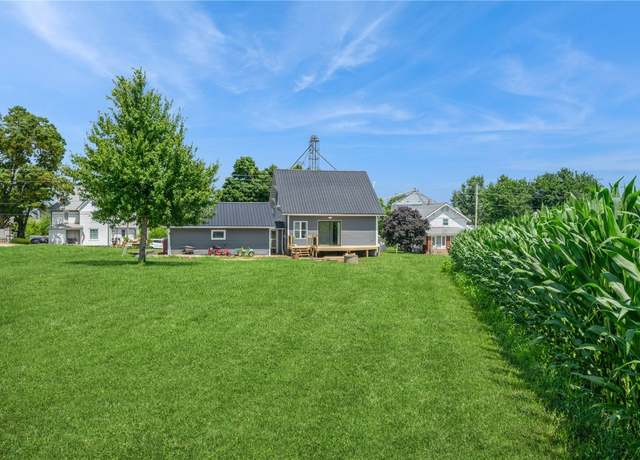 Property at 111 Maple St, Luzerne, IA 52257, 3 beds, 1 bath