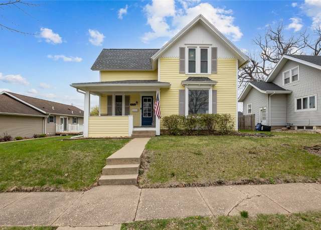 Property at 976 7th St, Marion, IA 52302, 2 beds, 1 bath