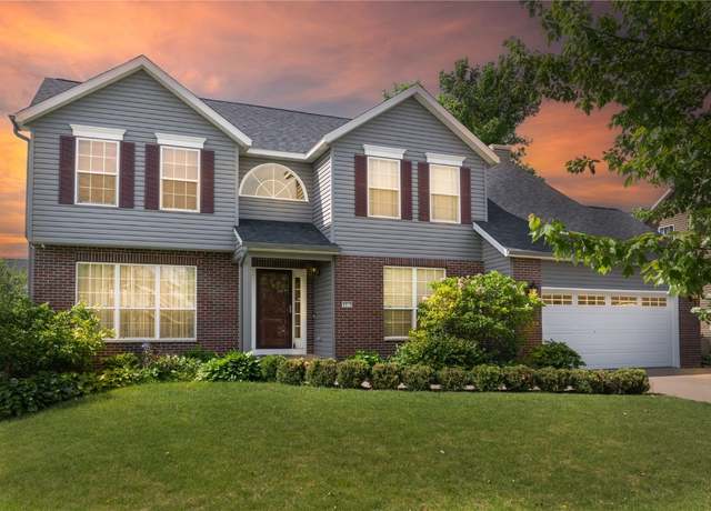 Property at 6919 Rockingham Dr SW, Cedar Rapids, IA 52404, 4 beds, 2.5 baths