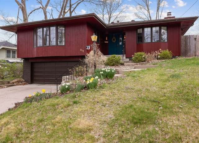 Property at 317 Linden Ter SE, Cedar Rapids, IA 52403, 3 beds, 3 baths