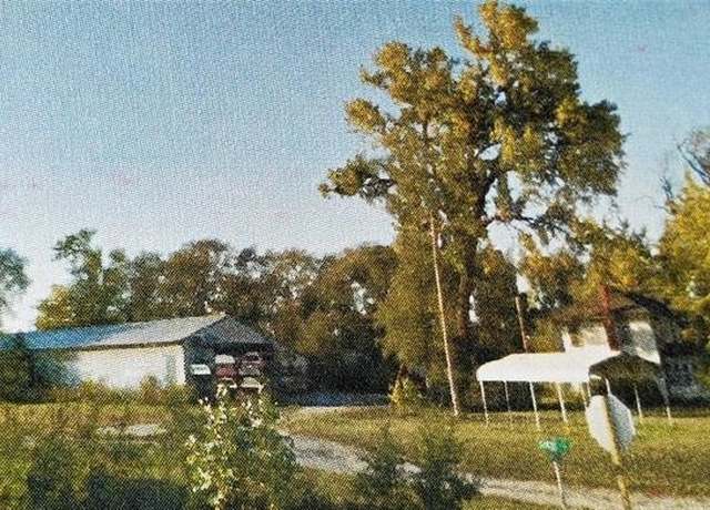 Property at 300 N Union Ave, Urbana, IA 52345