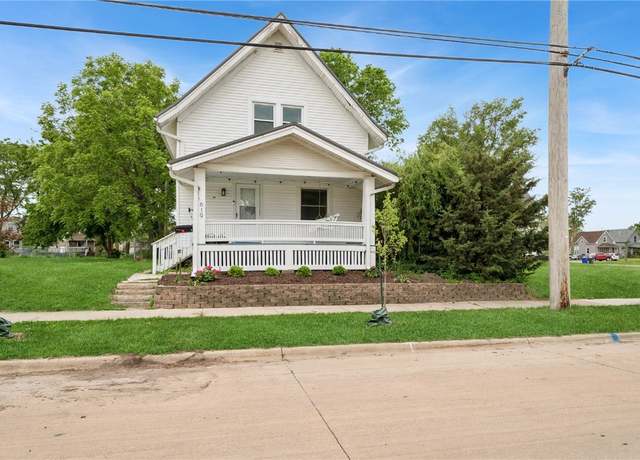 Property at 619 I Ave NW, Cedar Rapids, IA 52405, 2 beds, 1 bath