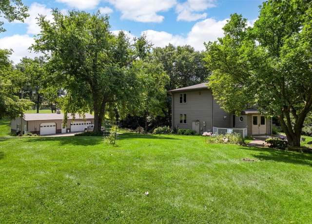 Property at 1951 Lake Manor Rd NE, Solon, IA 52333, 3 beds, 2 baths