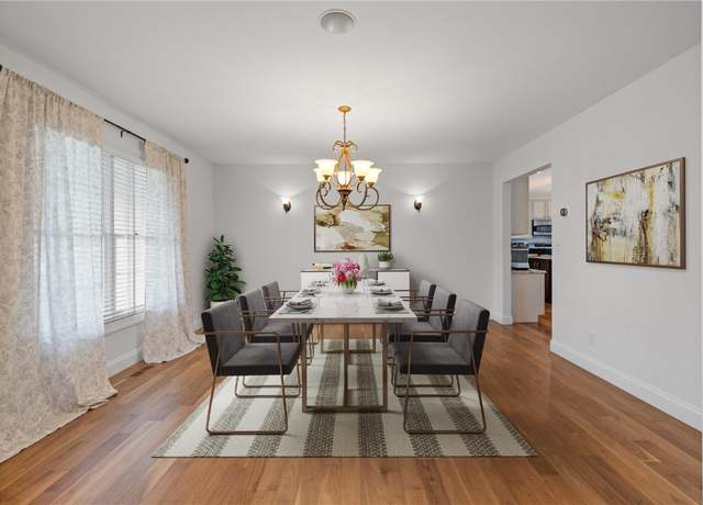 Property at 4000 Majestic Ct NE, Cedar Rapids, IA 52411, 5 beds, 3.5 baths