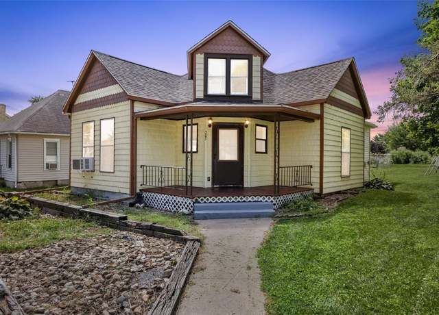 Property at 205 Hall Ave, Lowden, IA 52255, 2 beds, 1 bath
