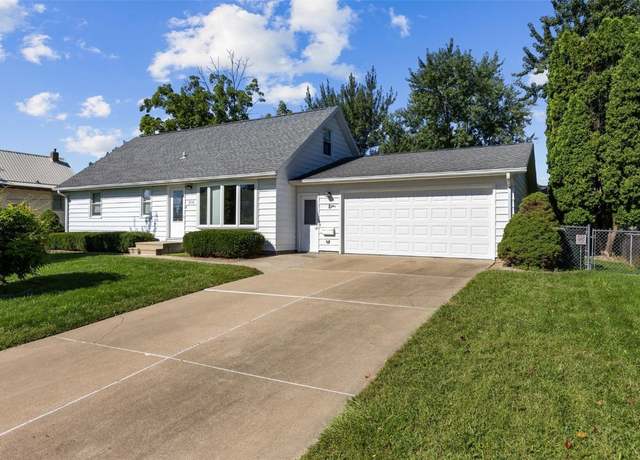 Property at 3310 Southland St SW, Cedar Rapids, IA 52404, 2 beds, 2 baths