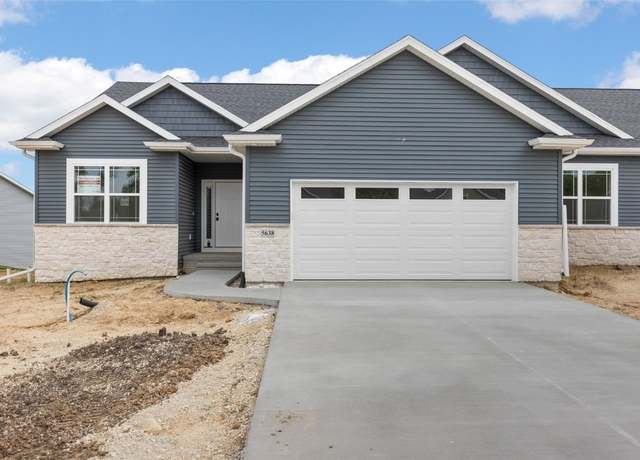 Property at 5638 Meadow Grass Cir SE, Cedar Rapids, IA 52403, 3 beds, 3 baths