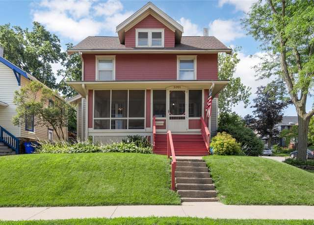 Property at 2001 Washington Ave SE, Cedar Rapids, IA 52403, 3 beds, 1.5 baths