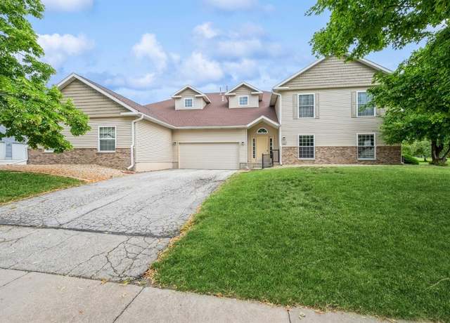Property at 4405 Westchester Dr Unit A, Cedar Rapids, IA 52402, 2 beds, 2 baths