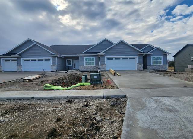 Property at 2995 Royal Oak Rdg, Marion, IA 52302, 2 beds, 2 baths